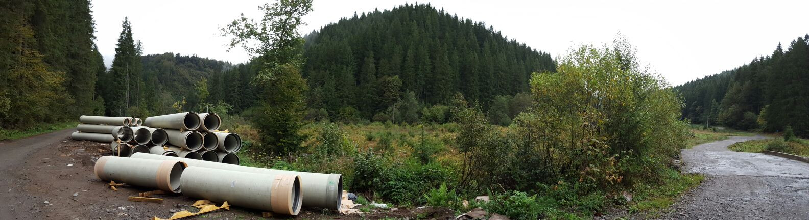 Cum colaboreaza autoritatile de Mediu si baietii destepti din energie la secarea apelor de munte. Raul de coruptie din Arges