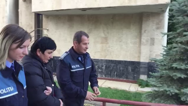 Cu cat ar fi scos la vanzare un agent din Botosani functia de politist local