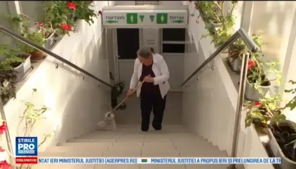 Cum arata cea mai curata toaleta publica din Romania. Doctorii din spital pot opera acolo