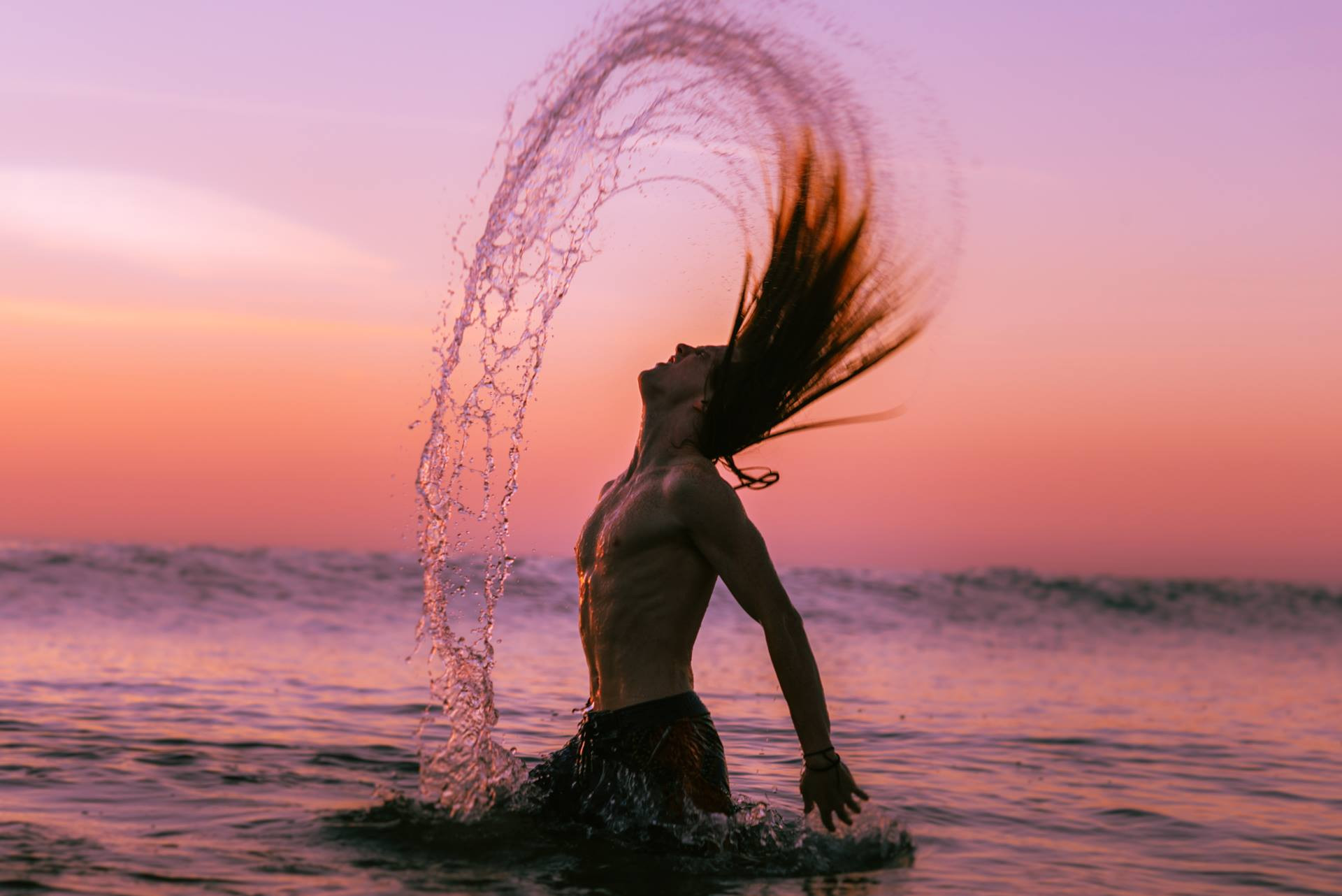 Ce a fost in stare sa faca un rocker american in timpului uraganului Matthew. VIDEO