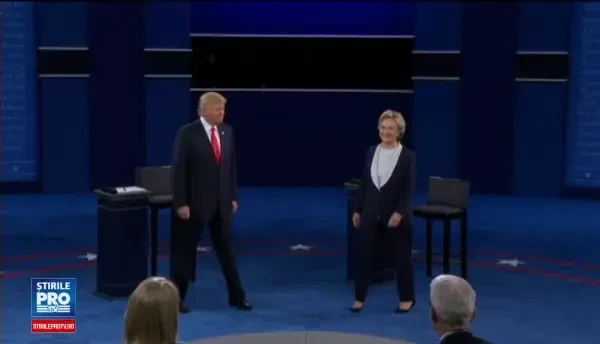 Distanta enorma care ii desparte pe Hillary Clinton si Donald Trump in acest moment. Cifrele indicate de ultimul sondaj