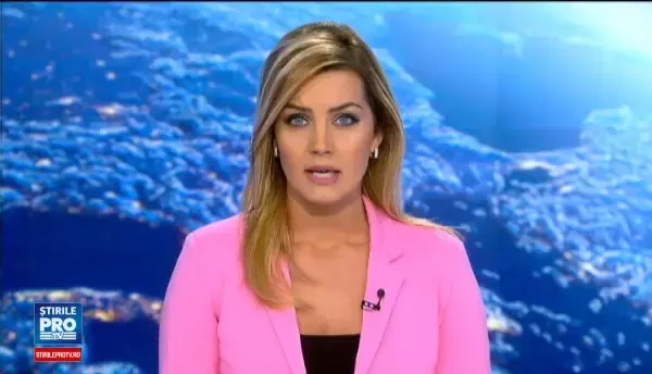 Trei oameni au murit si unul este ranit, dupa un accident cumplit in Giurgiu. Masina in care se aflau, spulberata de un TIR