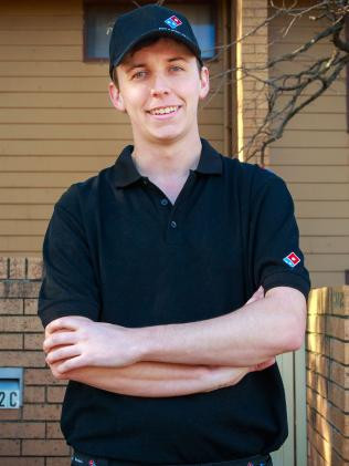 Cum a devenit un livrator de pizza un mic