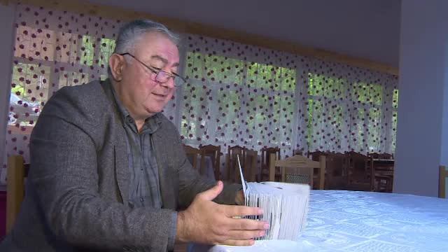 Un om de afaceri a primit 46 de notificari de la ANAF, intr-o singura zi. "Ce fac cu ele? Le iau si le bag pe foc"