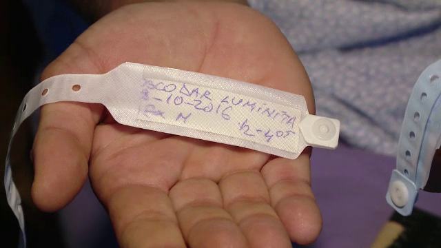 Asistenta i-a spus ca a nascut un baiat, apoi a descoperit ca are fetita: "Mie sa imi dea baiatul pe care l-am nascut"