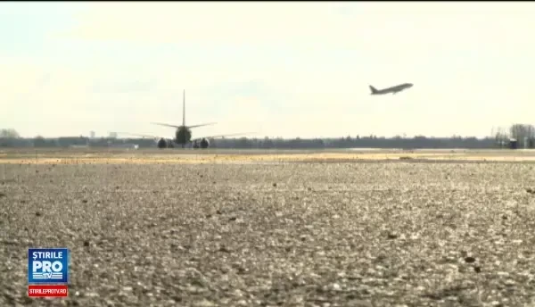 Cursele aeriene interne low cost fac o concurenta uriasa CFR-ului: calatorii castiga timp si bani. Care e insa dezavantajul