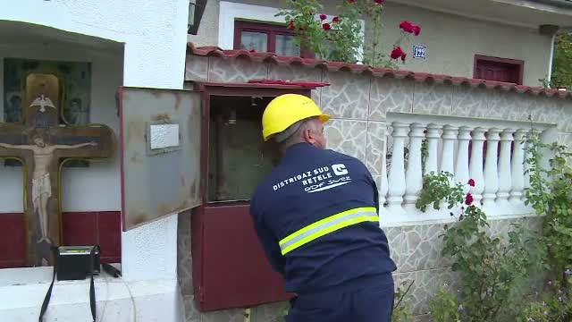 A aprins o bricheta in bucatarie si tot corpul a fost cuprins de flacari. Cum a reusit sa o salveze sotul