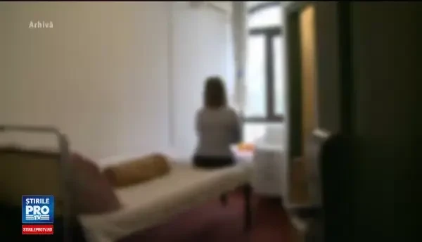 Sute de oameni au protestat in Capitala pentru a condamna toate formele de violenta impotriva femeilor din Romania