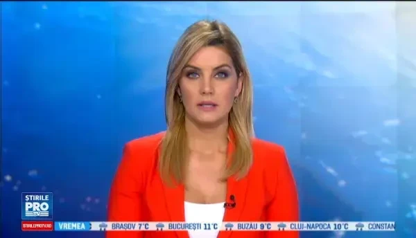 Scene de apocalipsa. Mizeria lasata in urma de migrantii mutati cu forta de politie dintr-o tabara din Paris