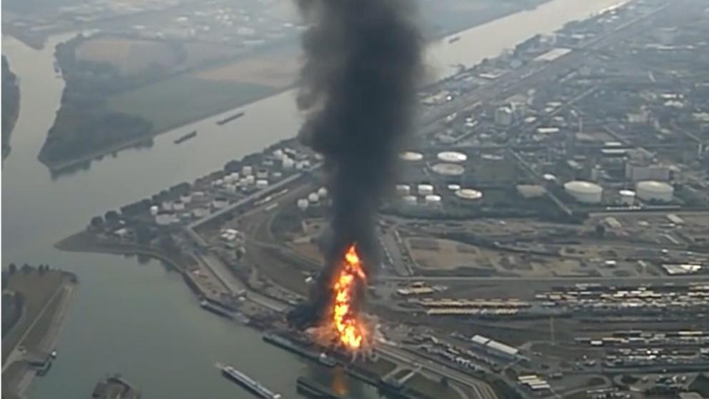 Explozie la o uzina de produse chimice din Germania. Un om a murit si mai multe persoane au fost ranite. VIDEO