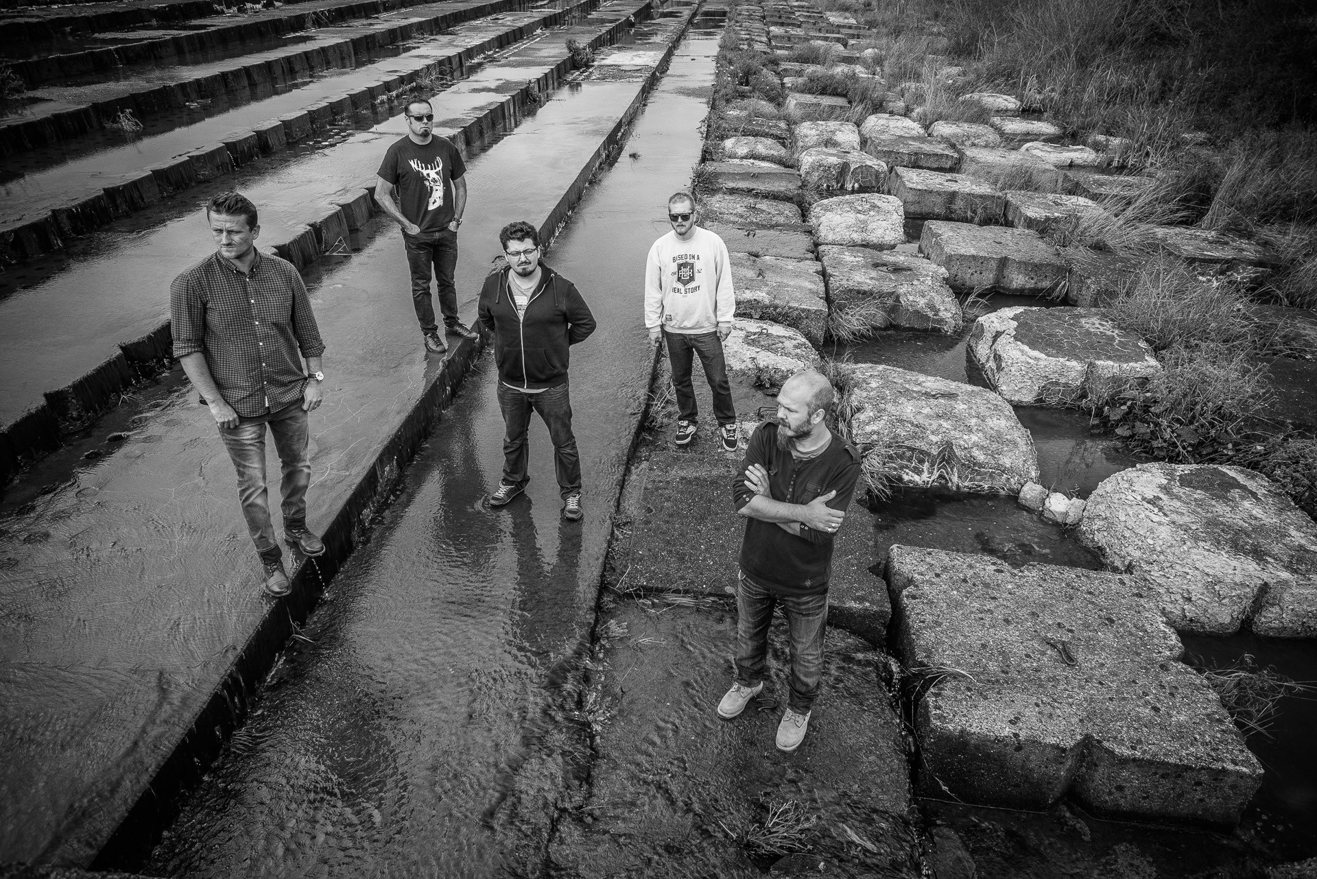 Trupa Luna Amara a lansat videoclipul "Doar noi doi". Concert pentru noul album, "Aproape", pe 22 octombrie