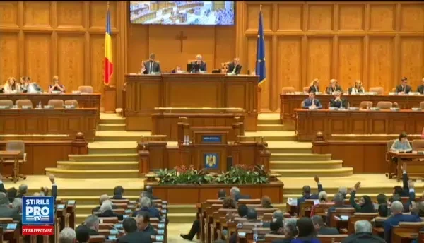 Parlamentul a votat in unanimitate legea conversiei creditelor in franci elvetieni. Cine se opune in continuare masurii