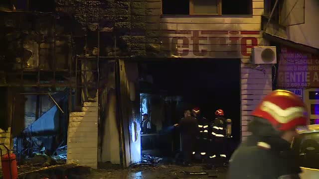 Incendiu violent intr-un cartier din Sectorul 4 al Capitalei: un service auto a fost distrus de flacari