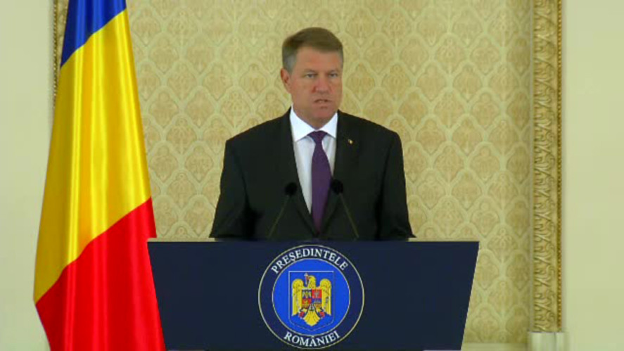 Curtea Constitutionala discuta pe 14 decembrie sesizarea presedintelui cu privire la legea eliminarii celor 102 de taxe