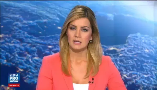 Sotul Andei Adam, audiat la DIICOT pentru presupuse fraude cu carduri falsificate. Perchezitii la cei doi acasa