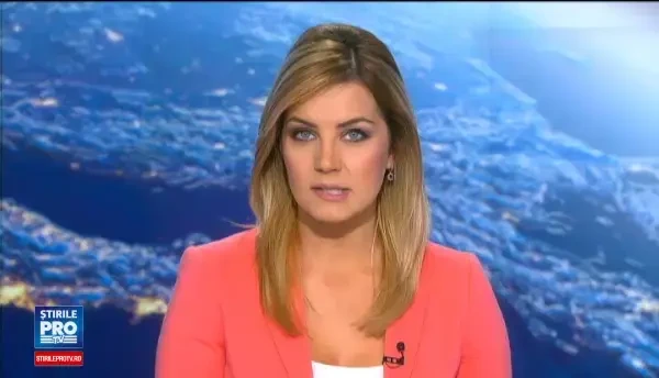 Doua femei din judetul Bacau, mama si fiica, au murit dupa ce casa le-a luat foc