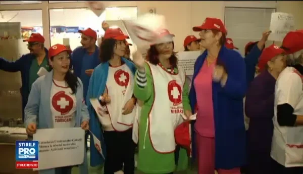 Greva de avertisment in spitalele din toata tara. Cadrele medicale si-au intrerupt activitatea pentru doua ore