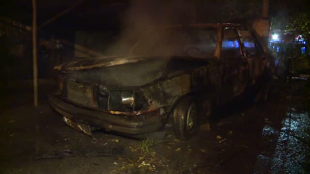 Politistii au arestat un piroman care a incendiat 7 masini in Bucuresti. Omul spune ca voia sa faca "curatenie"