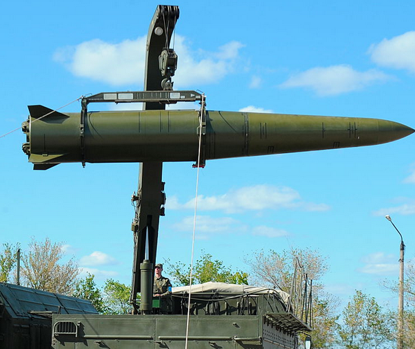 Rusia, despre instalarea de rachete Iskander in regiunea Kaliningrad: "De fapt, Moscova avertizeaza astfel NATO"