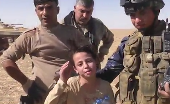 Momentul emotionant in care o fetita rapita de jihadisti este salvata de soldati, in Irak. "Credeam ca nu mai ajungeti"