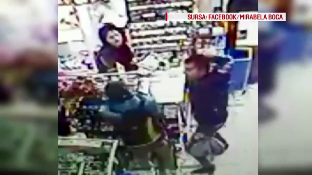Ce a patit un tanar din Cluj cand i-a atras atentia unei femei ca este jefuita. Imaginile au fost postate pe internet