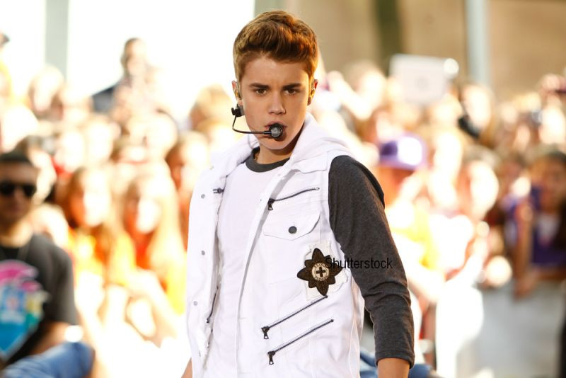 Justin Bieber si-a dezamagit fanii in timp ce canta in Manchester. Ce l-a deranjat atat de tare incat a parasit scena VIDEO