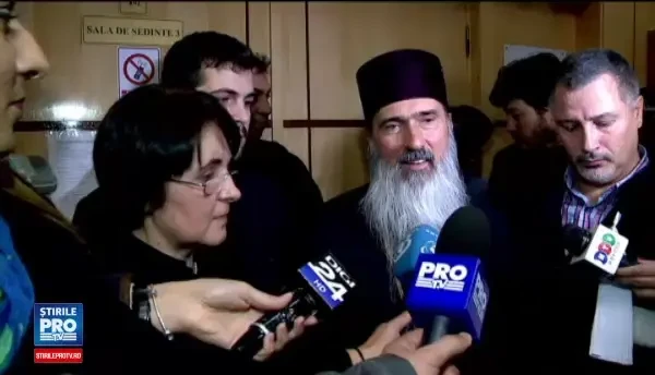 IPS Teodosie ramane sub control judiciar. Instanta a inlaturat insa temeiul infractiunii de luare de mita