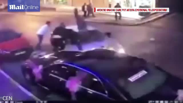 Imagini socante in Turcia, unde un barbat a dat intentionat cu masina peste 5 persoane. De ce a facut asta