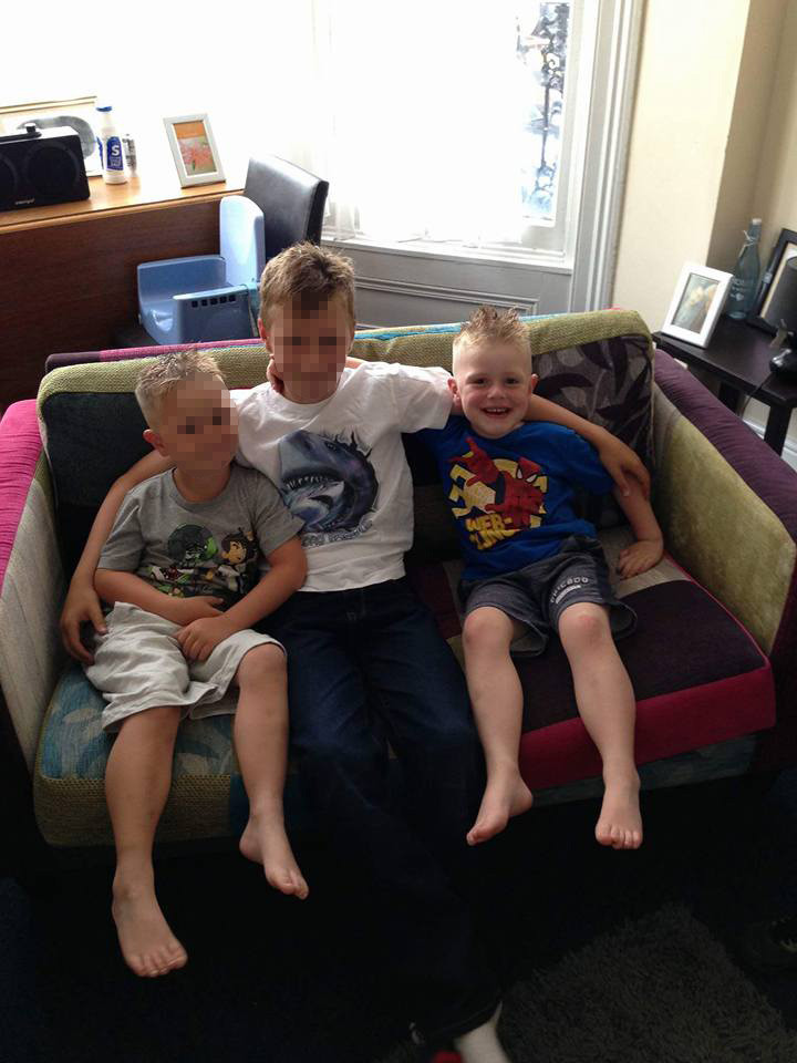 Un copil de 4 ani s-a spanzurat in timp ce se juca cu fratii sai. Gestul emotionant facut de vecini