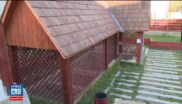 Pofta de apa minerala l-a impins la moarte pe un bistritean. Primar: Nu-l inchidem, ca vin iar si sparg grilajele