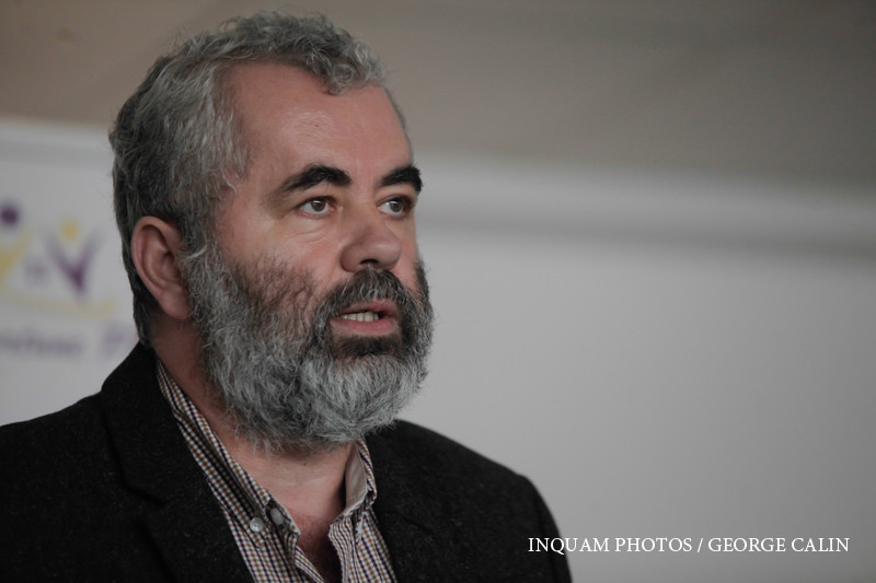 Președintele Asociației Colectiv: Merg la protest pentru că o femeie a murit de foame în curtea unui spital