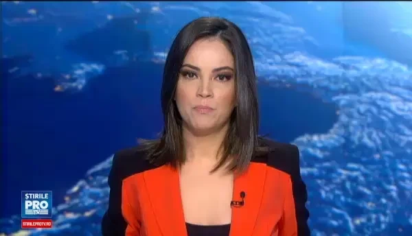 Doi jandarmi din Botosani au ajuns la spital. Cei doi au incercat sa evite o vaca aparuta in mijlocul strazii