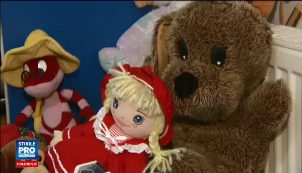 Un asistent maternal din Dambovita ar fi abuzat sexual doua minore. Desenele victimelor l-au dat de gol pe agresor