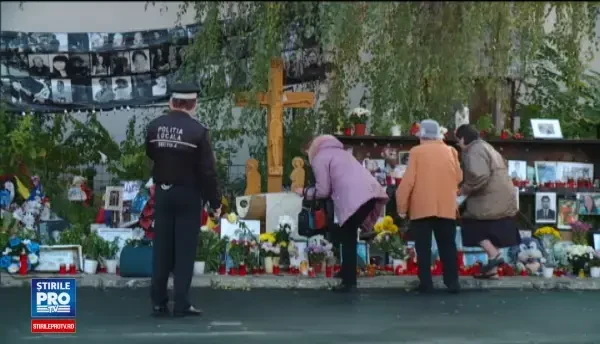 Un inger care isi ia zborul. Monumentul din fata clubului Colectiv reprezinta un simbol al durerii, dar si al sperantei