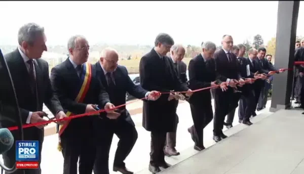 Dacian Ciolos, la inaugurarea celui mai modern institut de cercetare agricola de la noi: Trebuie sa inovam