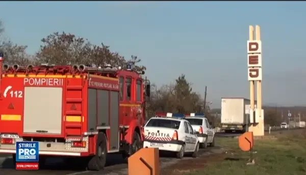 O adolescenta de 15 ani a cazut din trenul care mergea la Cluj. De ce nu a tras nimeni semnalul de alarma