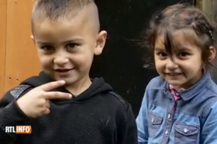 Zeci de romani care traiesc intr-o tabara improvizata in centrul Bruxelles-ului au impresionat Belgia. "Multumim pentru tot"