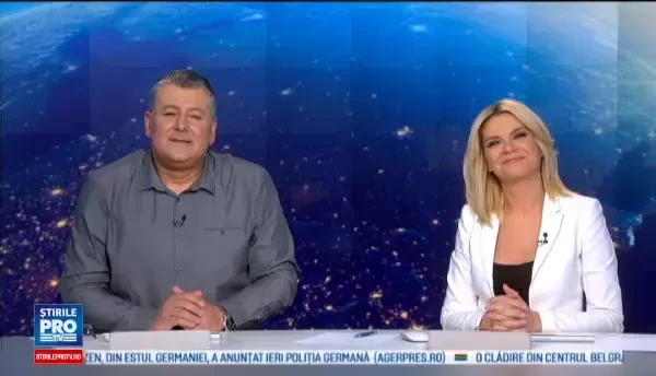 Doi pui de elefant, senzatia parcului zoo din Praga. Micutii de 250 kg vazuti pentru prima data de public, dupa nastere