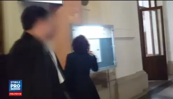 Profesorul din Calarasi acuzat de corupere sexuala a picat testul poligraf. Parintii cer condamnarea sa