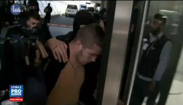 Condamnare istorica: 84 de ani de inchisoare pentru membrii si liderul gruparii Academia Infractorilor. Cum operau