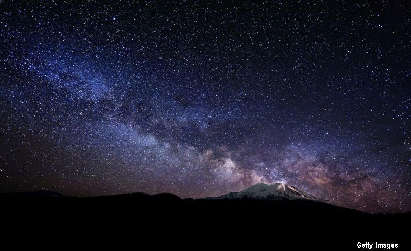 Horoscop 5 noiembrie 2016. Toate zodiile au parte de intalniri importante si vor primi vesti pe plan emotional sau financiar