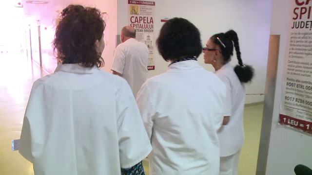 Un chirurg din Brasov a avut o idee ingenioasa pentru a-i atrage pe viitori medici si asistente. Ce anunt a facut pe Facebook