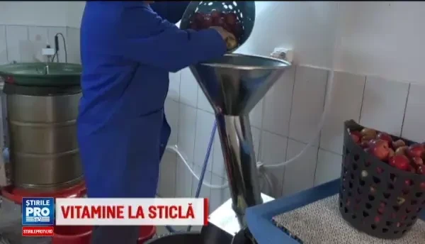 Producatorii au dat lovitura in acest an, dupa ce au cules recolta. Cu cat vand un litru de suc de mere