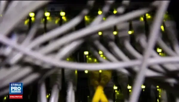 Miza razboiului cibernetic, in alegerile prezidentiale din SUA. Pro TV difuzeaza marti documentarul Trump versus Clinton