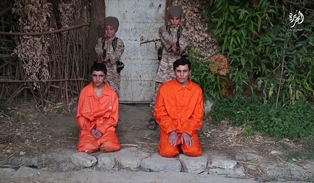 "Puii Califatului" ucid 4 prizonieri ISIS. "Rusi necredinciosi, va vom omori si nimeni nu va va salva de 'cainele' de Putin"