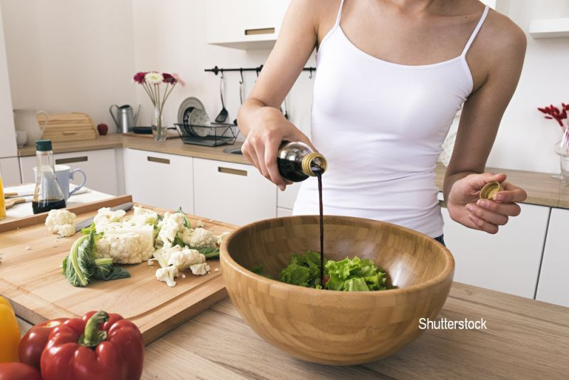 Cum să slăbim corect. Mihaela Bilic: ”3 linguri de ulei dublează caloriile dintr-o salată”