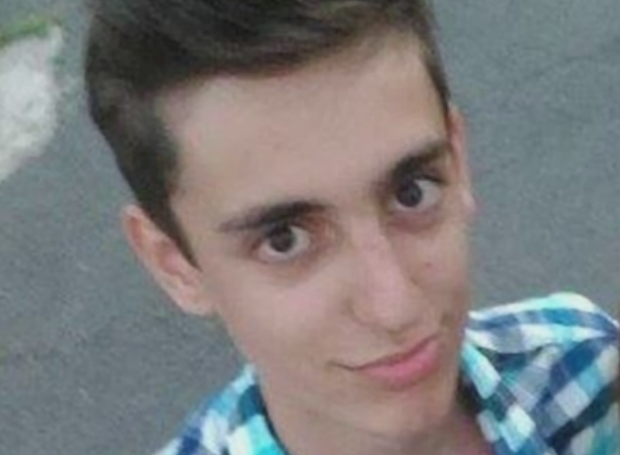 Ipoteza incredibila in cazul mortii tanarului din Iasi, fiul unui ofiter SRI. Ar fi cazut singur cu spatele in cutit