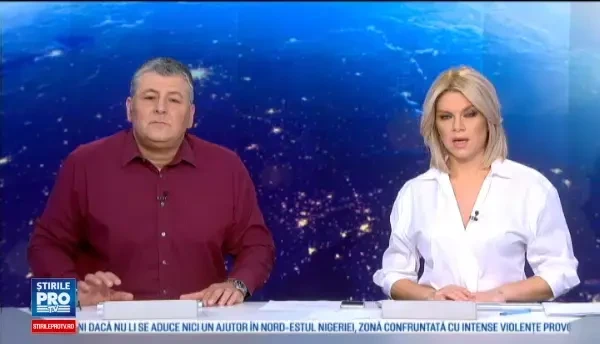 Surpriza in pauza unui meci de hochei, in Rusia. Cum a reusit sa atraga un bodyguard atentia publicului