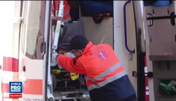 Educatoare din Iasi injunghiata mortal de sotul ei. Primul lucru pe care l-a facut barbatul dupa crima