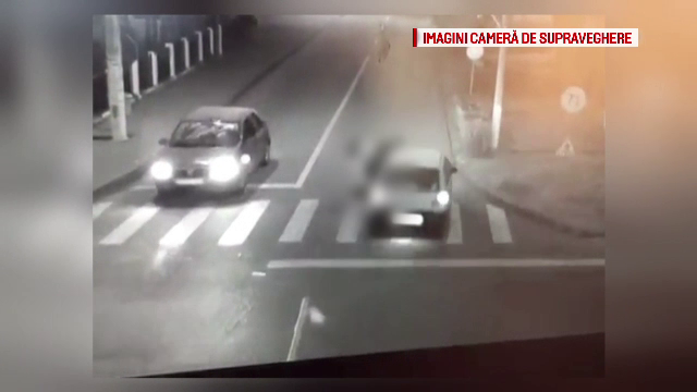 Accident filmat, in Dambovita. Tanara de 18 ani spulberata pe trecerea de pietoni de o soferita care circula cu viteza